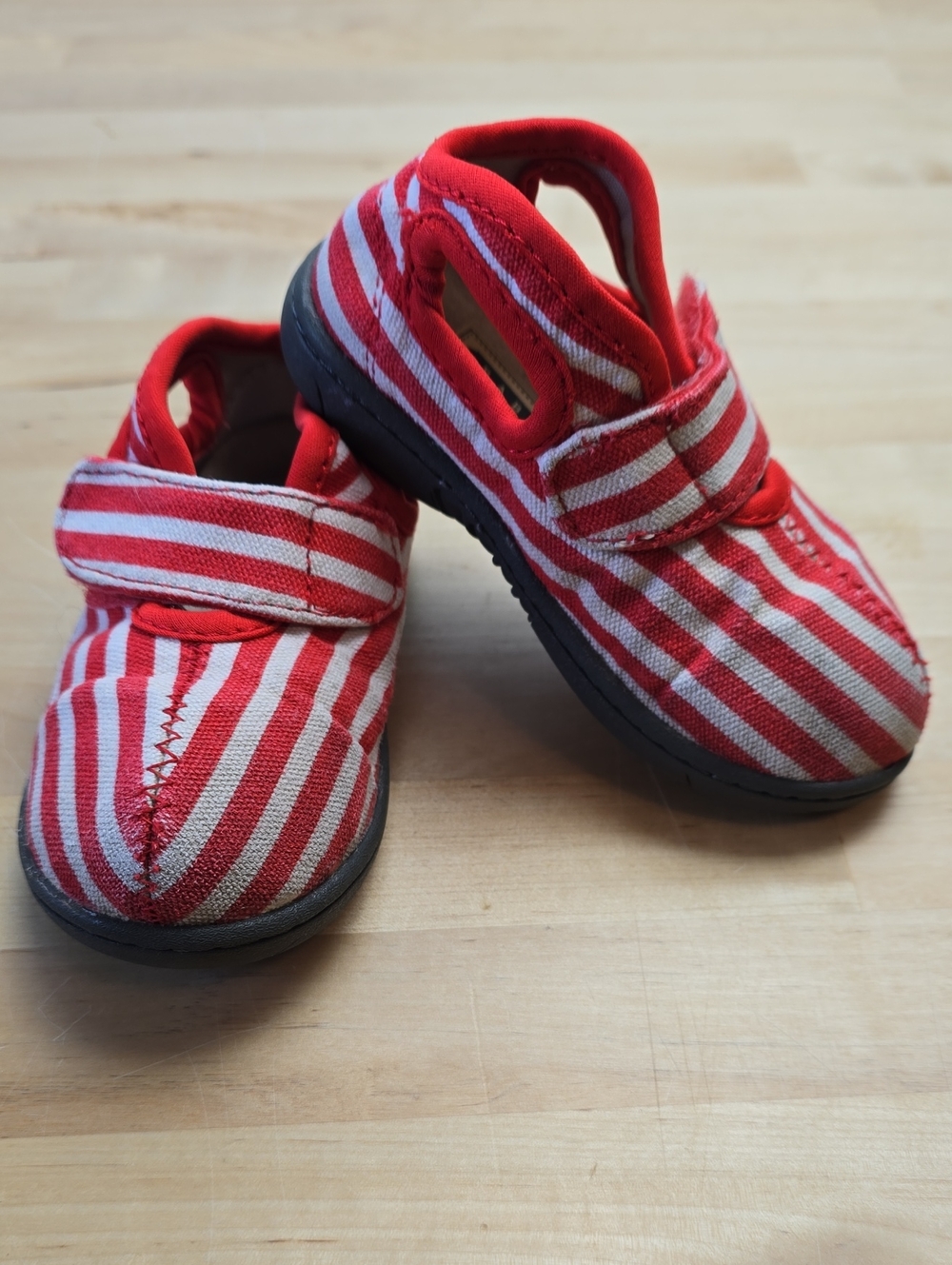 Bogs Kids Red and White Striped Slip-On Sneakers with Velcro Strap Size 6